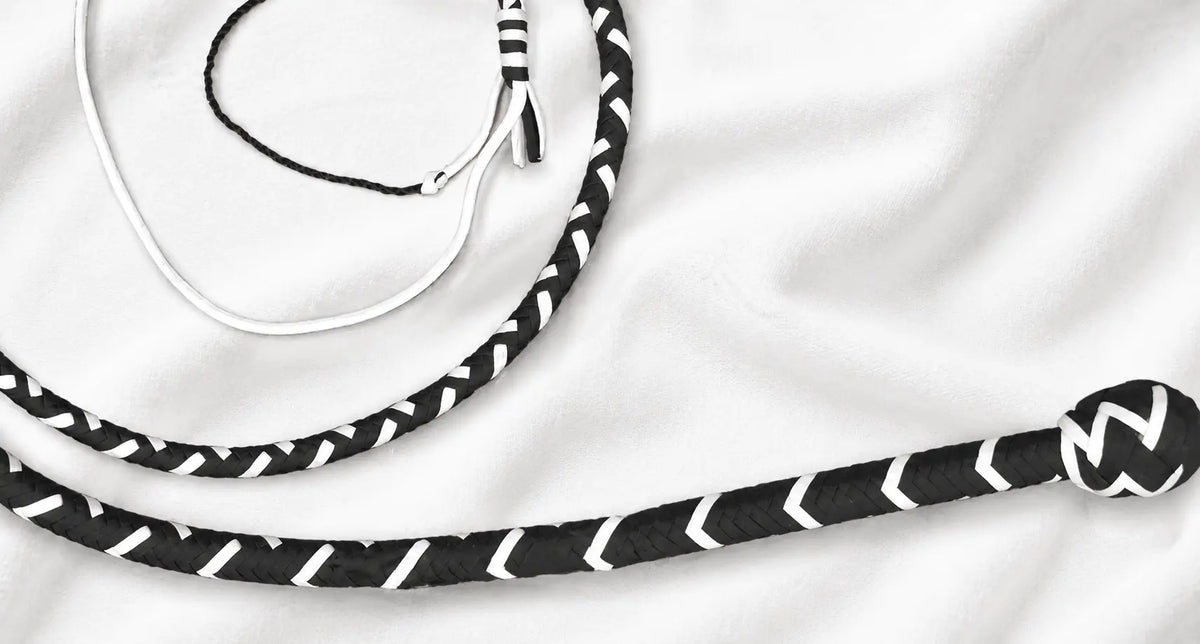 Bullwhip - Black and White Paracord - 12 or 16 Plaits - 3 ft